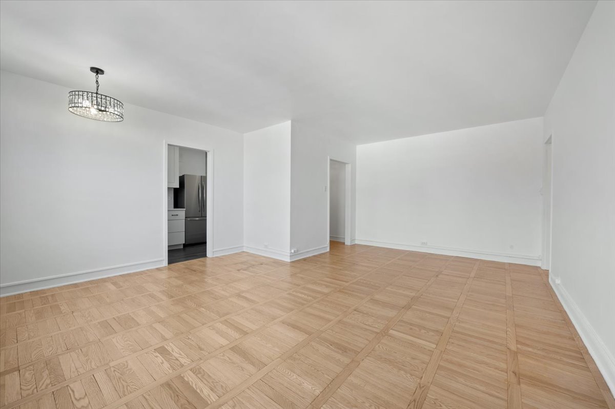 1585 Ridge Avenue, Unit 705 Evanston, IL 60201 - Photo 11 of 26