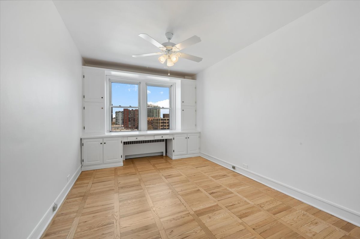 1585 Ridge Avenue, Unit 705 Evanston, IL 60201 - Photo 22 of 26