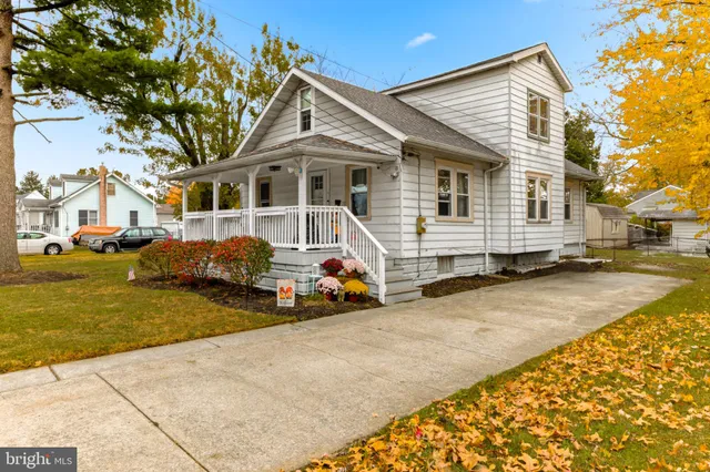 $335,000 | 116 Keystone Avenue, Blackwood, NJ 08012