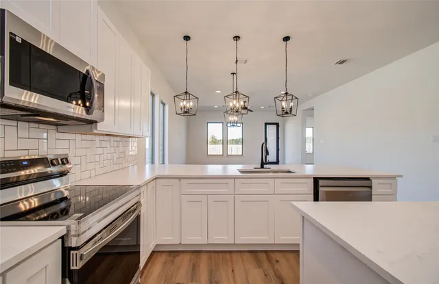 $2,400 | 1248 Road 5802 Cleveland Tx 77327, Cleveland, TX 77327