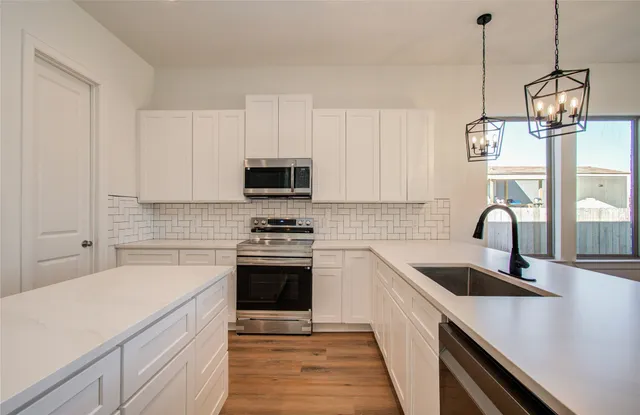 $2,400 | 1248 Road 5802 Cleveland Tx 77327, Cleveland, TX 77327