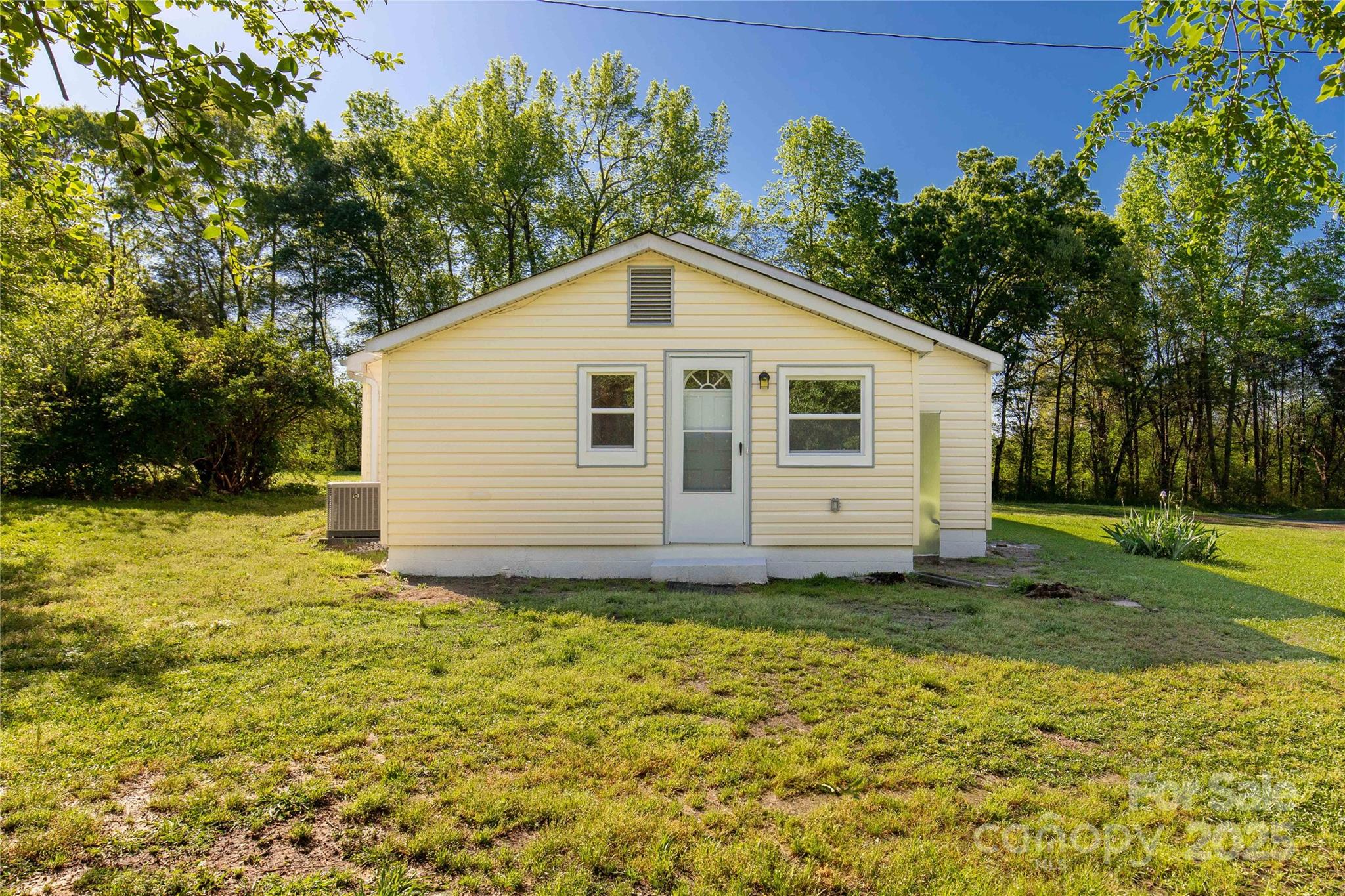 212 West Doc Garris Road Lancaster, SC 29720 - Photo 25 of 31 Gallery Image 25