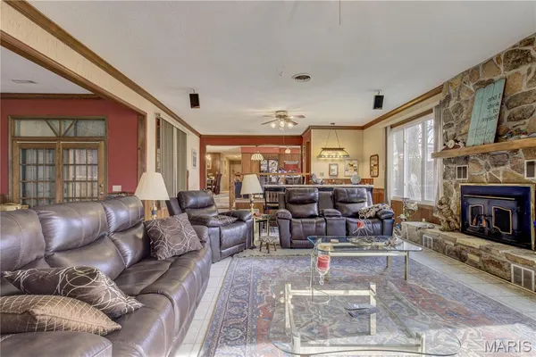 $325,000 | 307 Circle Drive, Sikeston, MO 63801