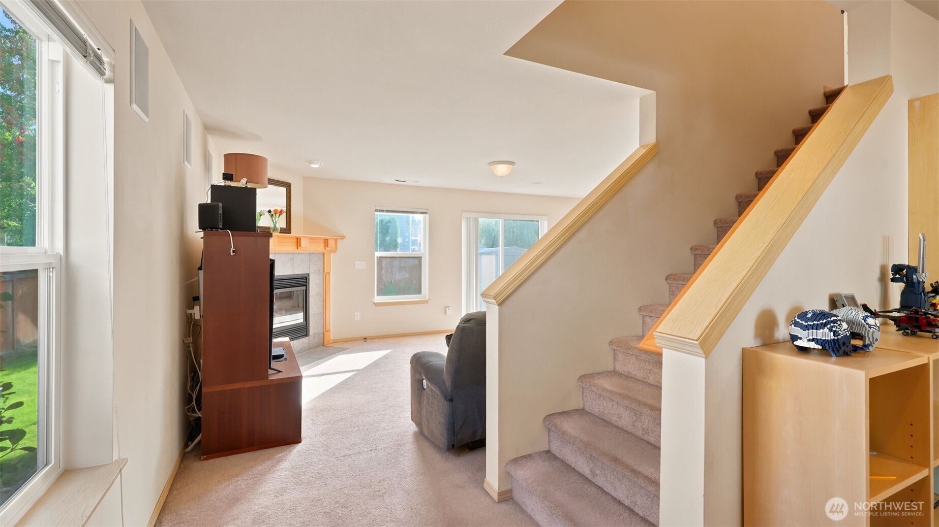 18128 168th Way Southeast Renton, WA 98058 - Photo 9 of 39 Gallery Image 9