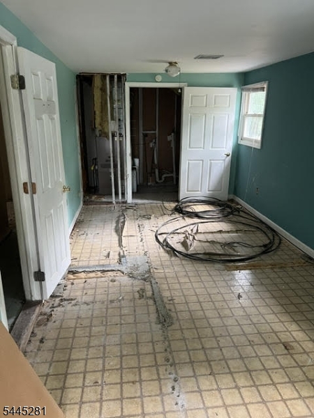 299 Mt Bethel Road Port Murray, NJ 07865 - Photo 7 of 8