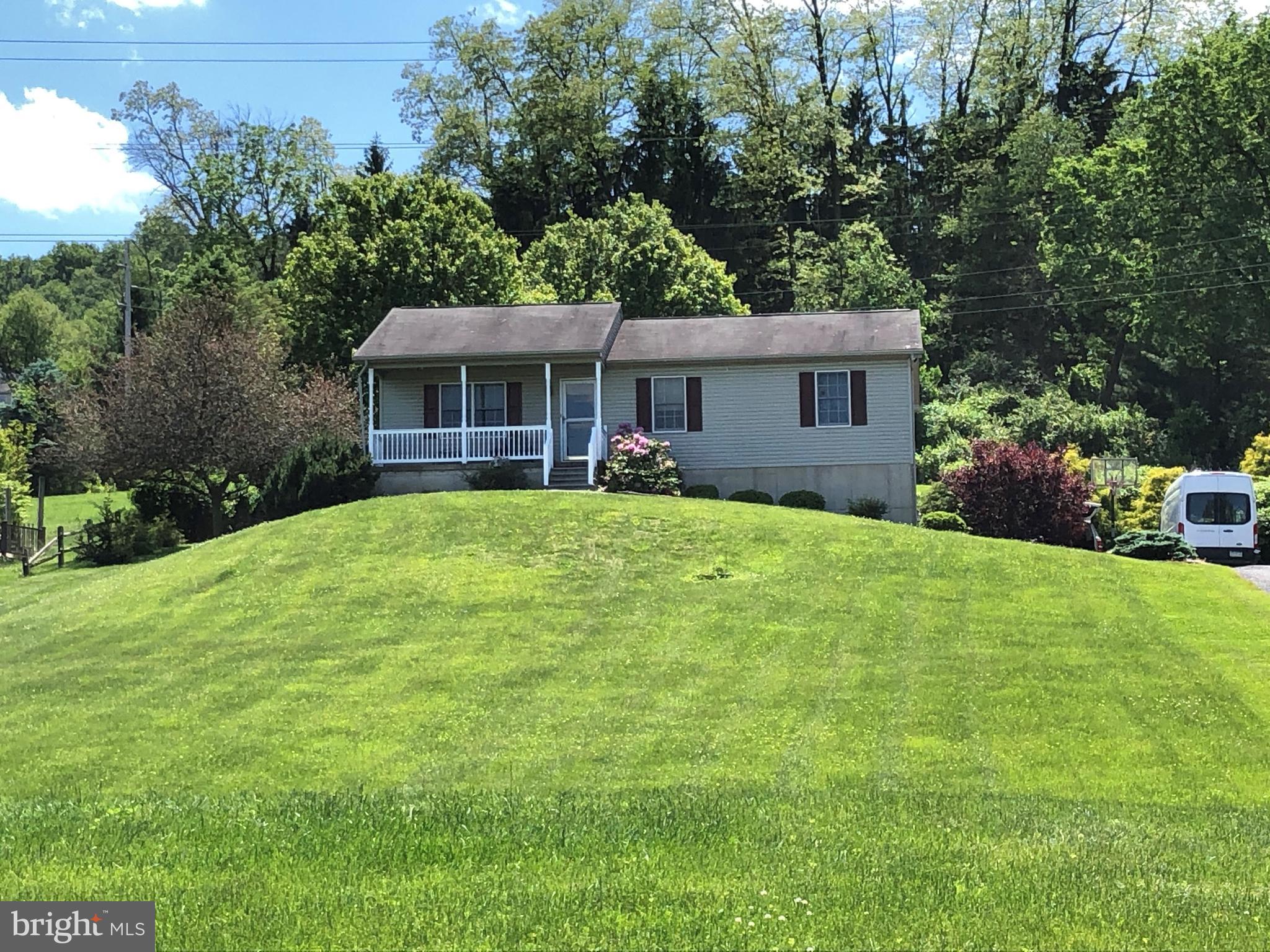 805 Old Fritztown Road Reading, PA 19608 - Photo 3 of 29 805 Old Fritztown Rd
