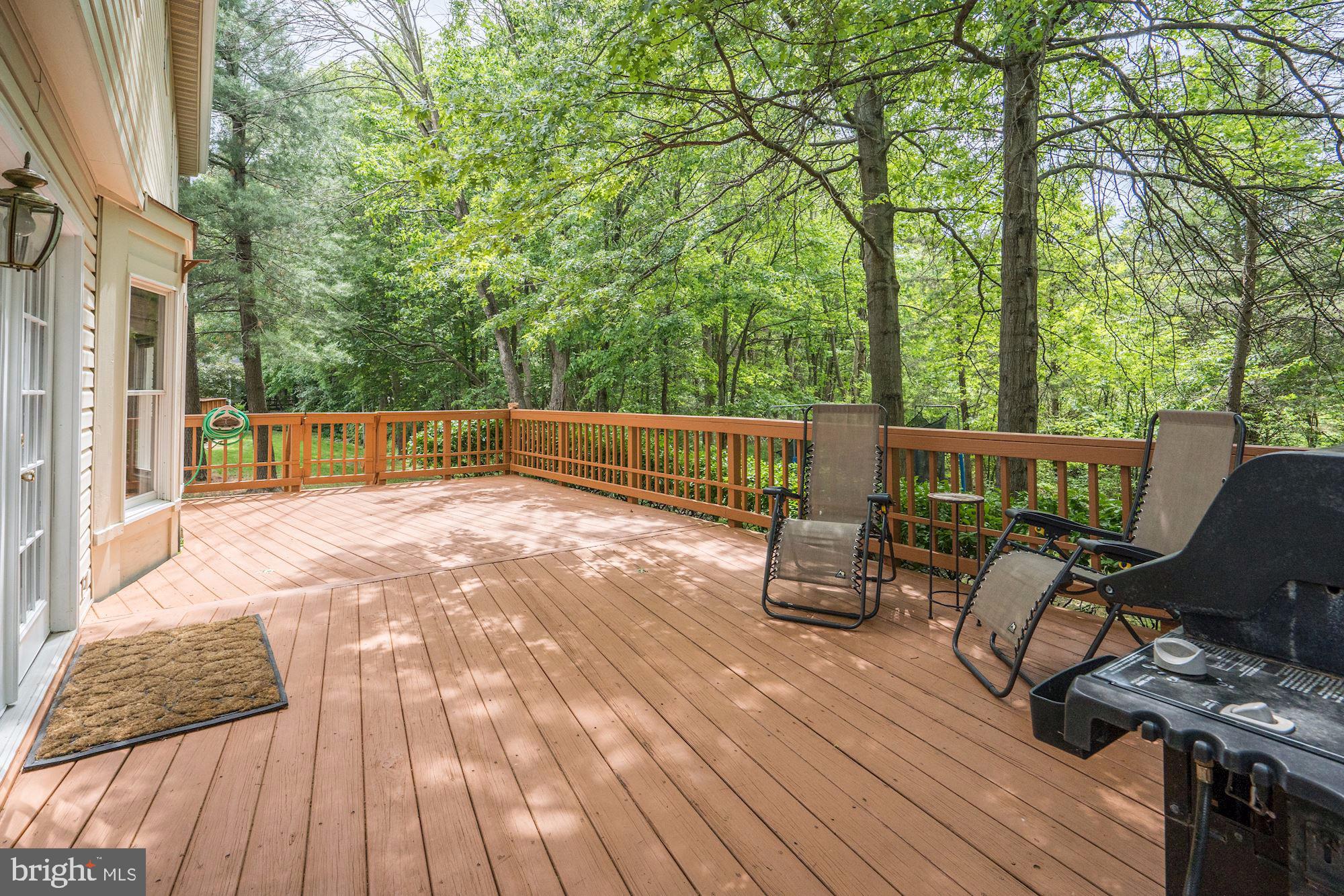 2330 Club Pond Lane Reston, VA 20191 - Photo 37 of 39 Large Deck Backs To Trees