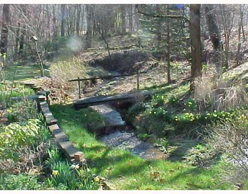 365 Cottage Road Clinton, PA 15026 - Photo 2 of 2 Yard/Garden.