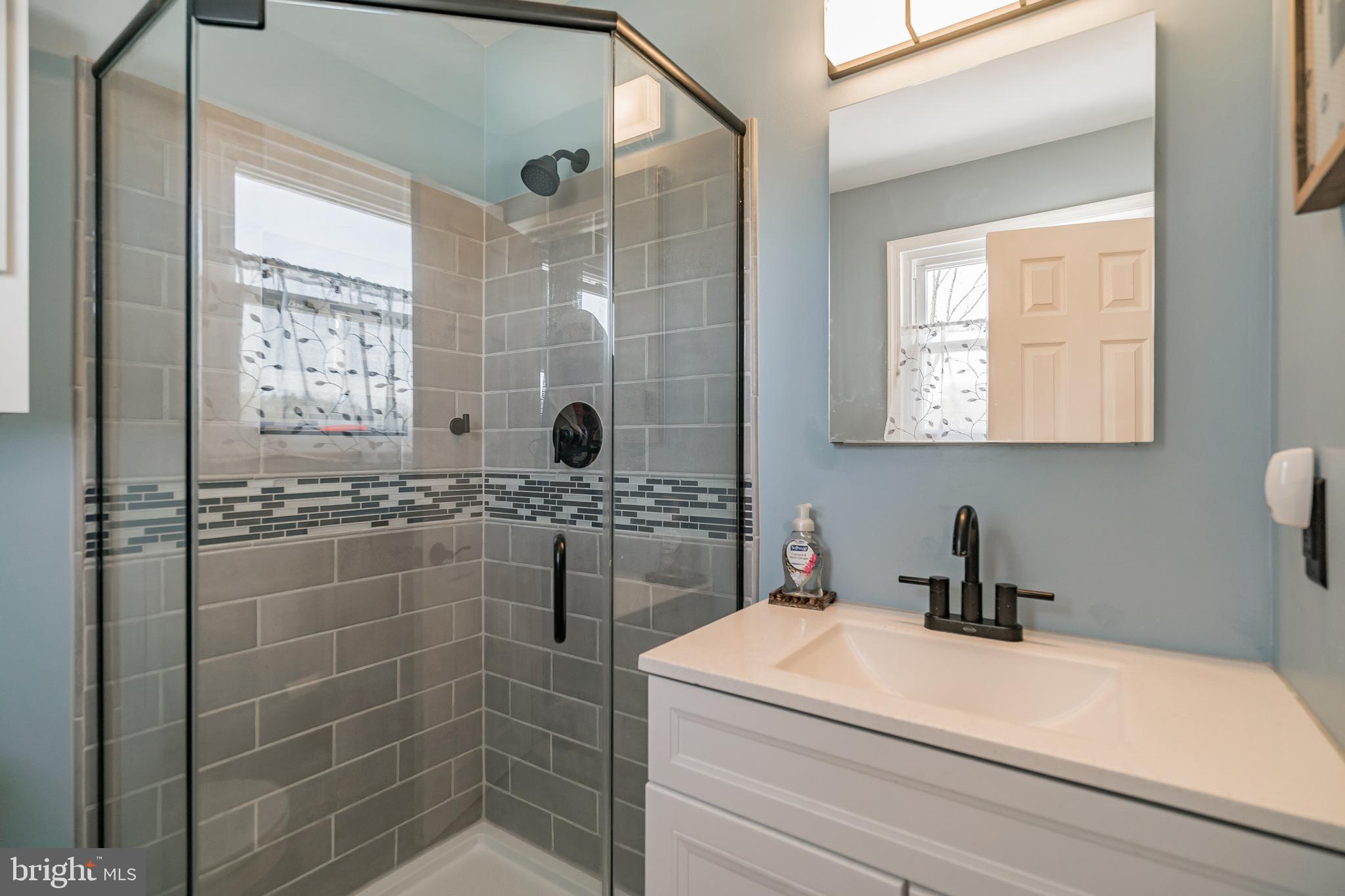 643 Cedarbrook Road Southampton, PA 18966 - Photo 12 of 30 Gallery Image 12