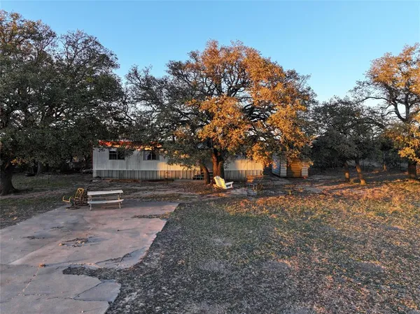 $829,900 | 322 County Road 494, Novice, TX 79538
