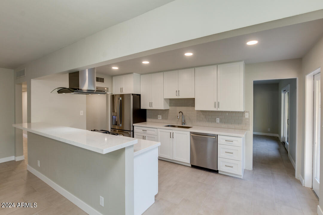 554 West 19th Street Tempe, AZ 85281 - Photo 17 of 48 14-19th