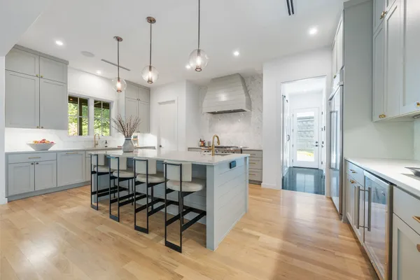 $3,100,000 | 3621 Peregrine Falcon Drive, Austin, TX 78746