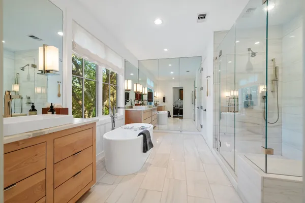 $3,100,000 | 3621 Peregrine Falcon Drive, Austin, TX 78746