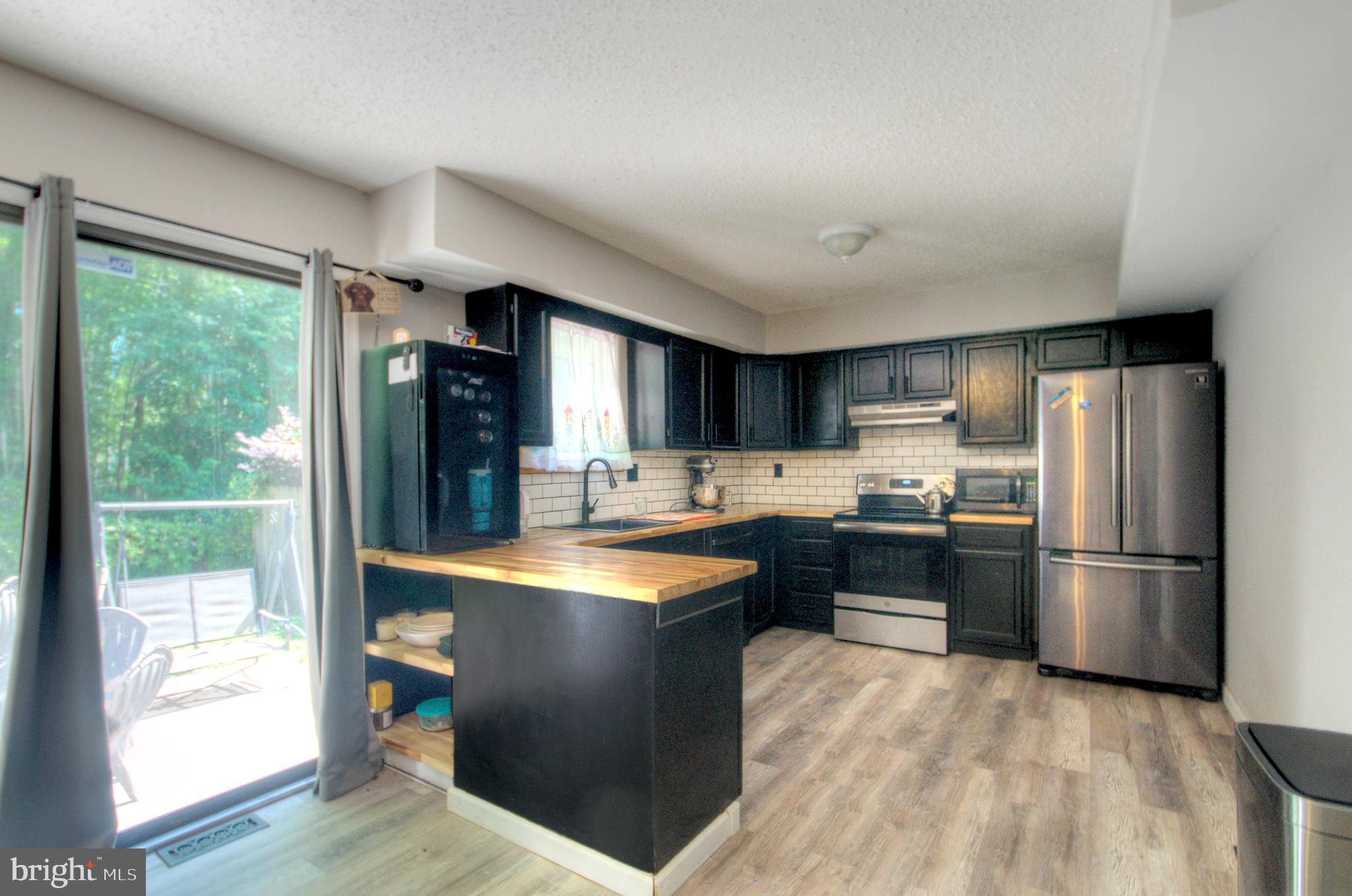 14 Blue Jay Drive Clementon, NJ 08021 - Photo 5 of 14