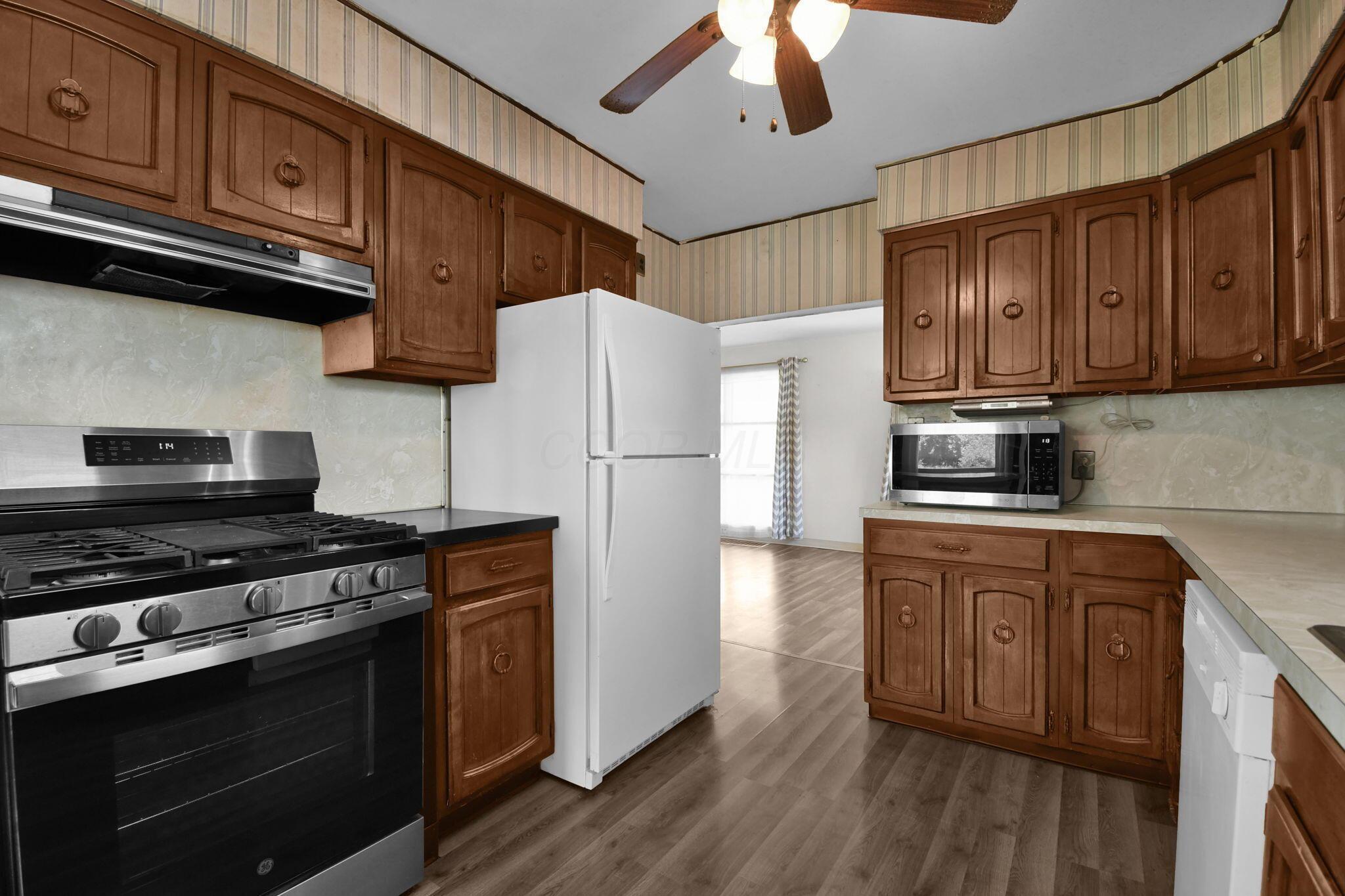 2365 Koebel Road Columbus, OH 43207 - Photo 9 of 26 9-web-or-mls-2365-koebel-rd