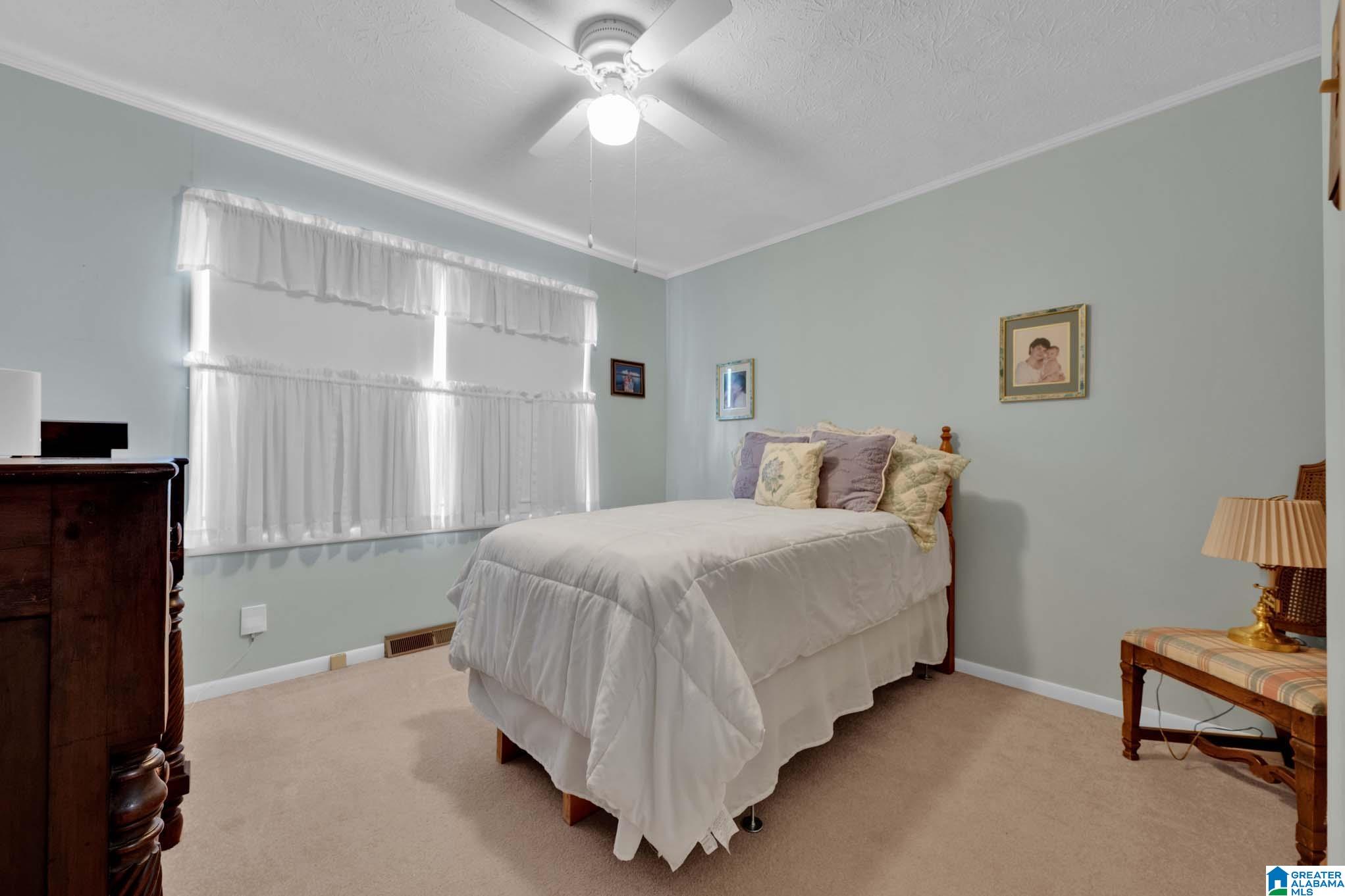 700 Generose Street Sylacauga, AL 35151 - Photo 17 of 34