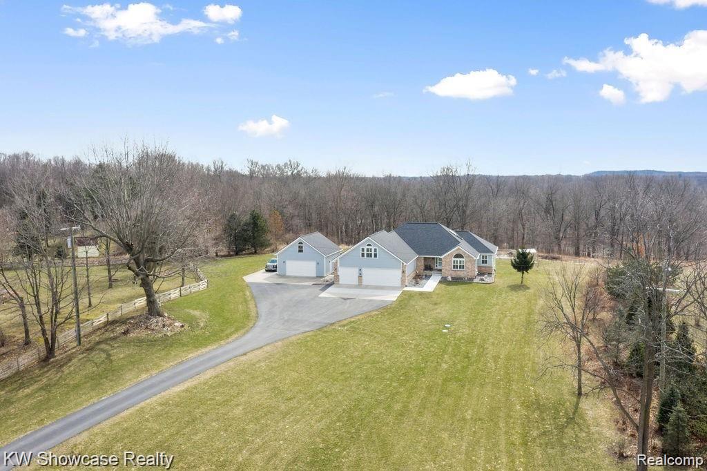 5342 Farley Road Clarkston, MI 48346 - Photo 2 of 47 FARLEY.jpg