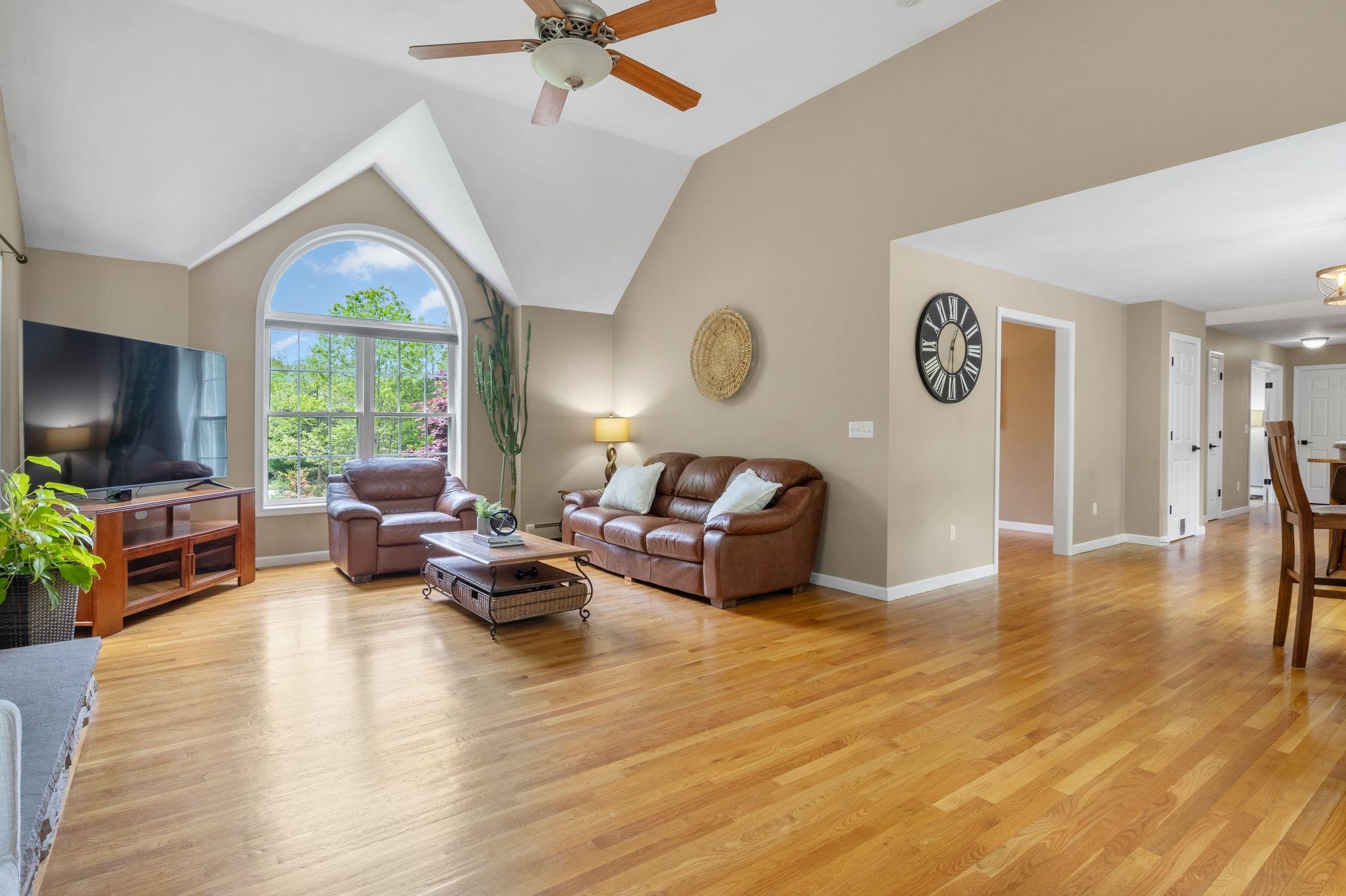 212 Oak Hill Road Barrington, NH 03825 - Photo 12 of 55