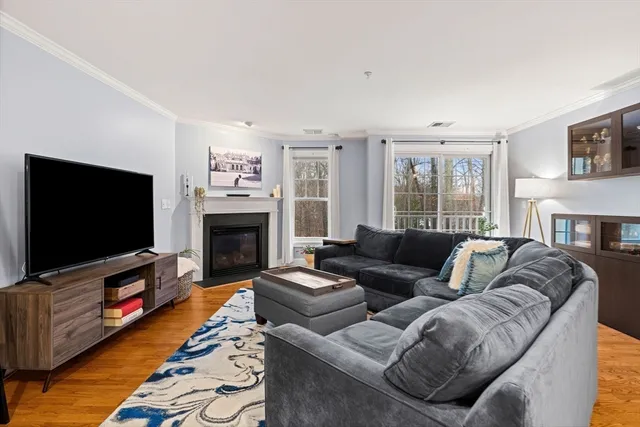 $439,900 | 19 Broad Street, Unit 203, Merrimac, MA 01860