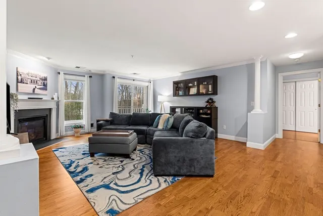 $439,900 | 19 Broad Street, Unit 203, Merrimac, MA 01860