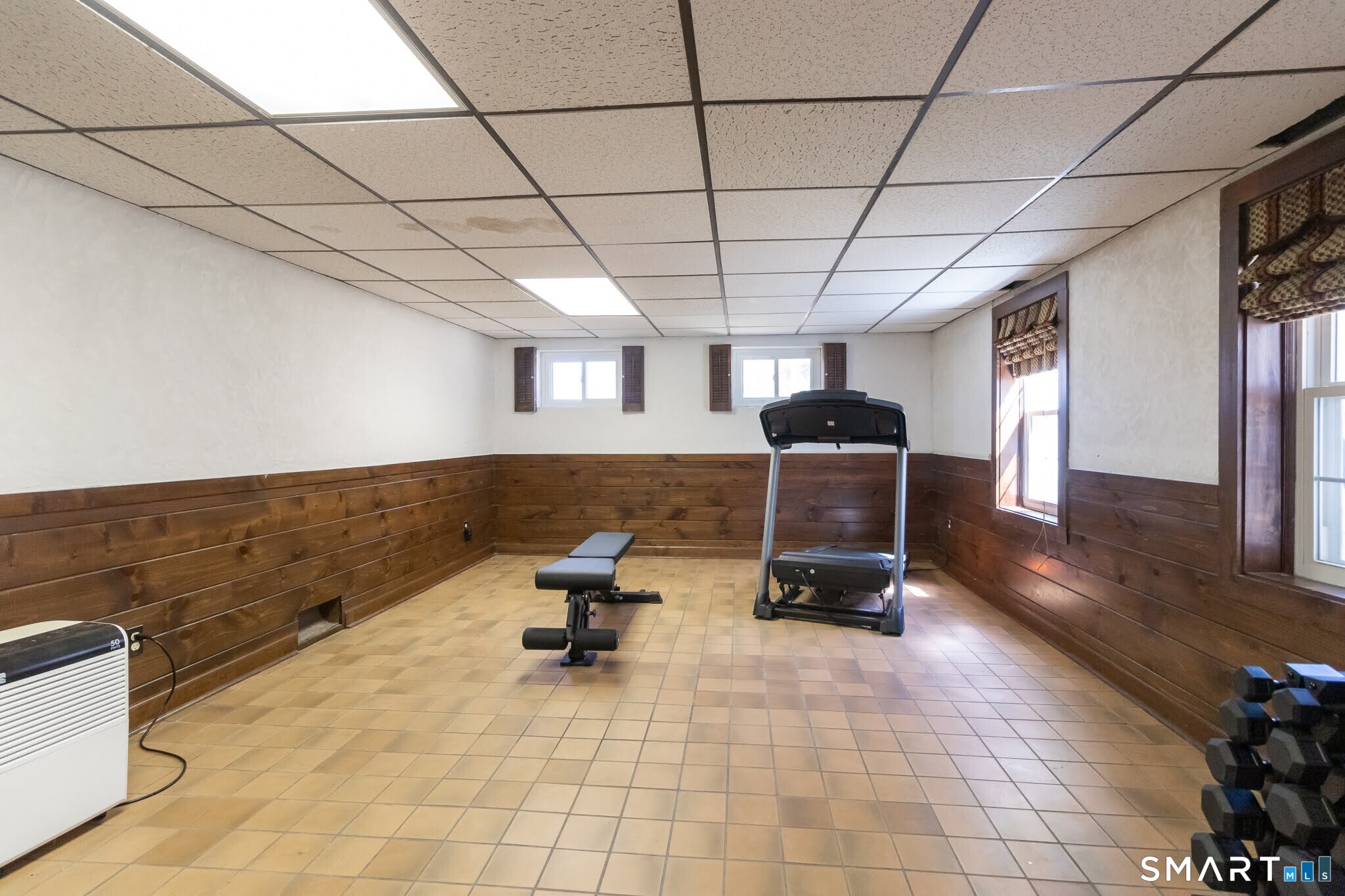 140 West Street Columbia, CT 06237 - Photo 6 of 33 Finished basement