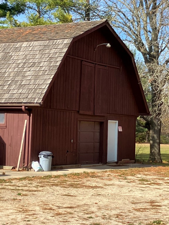 27125 North Williams Park Road Wauconda, IL 60084 - Photo 4 of 19 a view of a house with a wooden fence