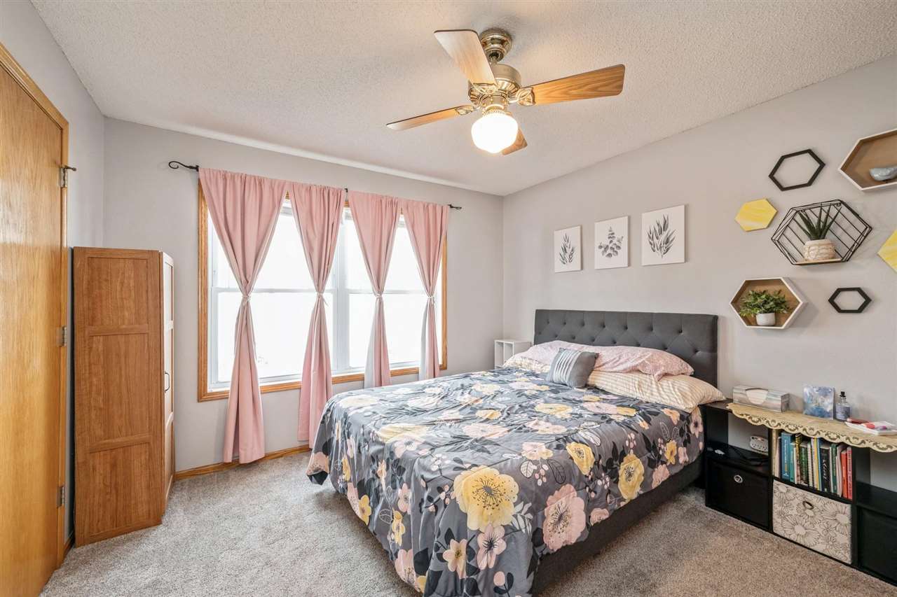 113 Rosedale Drive Center Point, IA 52213 - Photo 12 of 29 Gallery Image 12