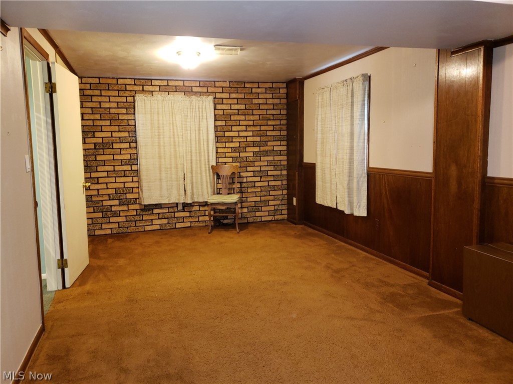 3729 New Road Youngstown, OH 44515 - Photo 15 of 28