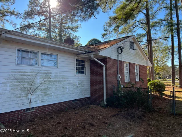 $130,000 | 1123 Candlewood Drive, Kinston, NC 28501