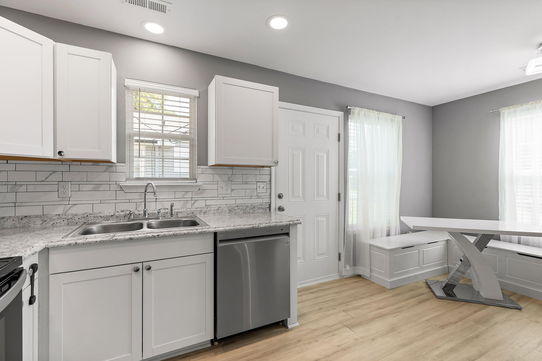 5233 Dorsey Street Chattanooga, TN 37410 - Photo 16 of 31 5233 Dorsey Street