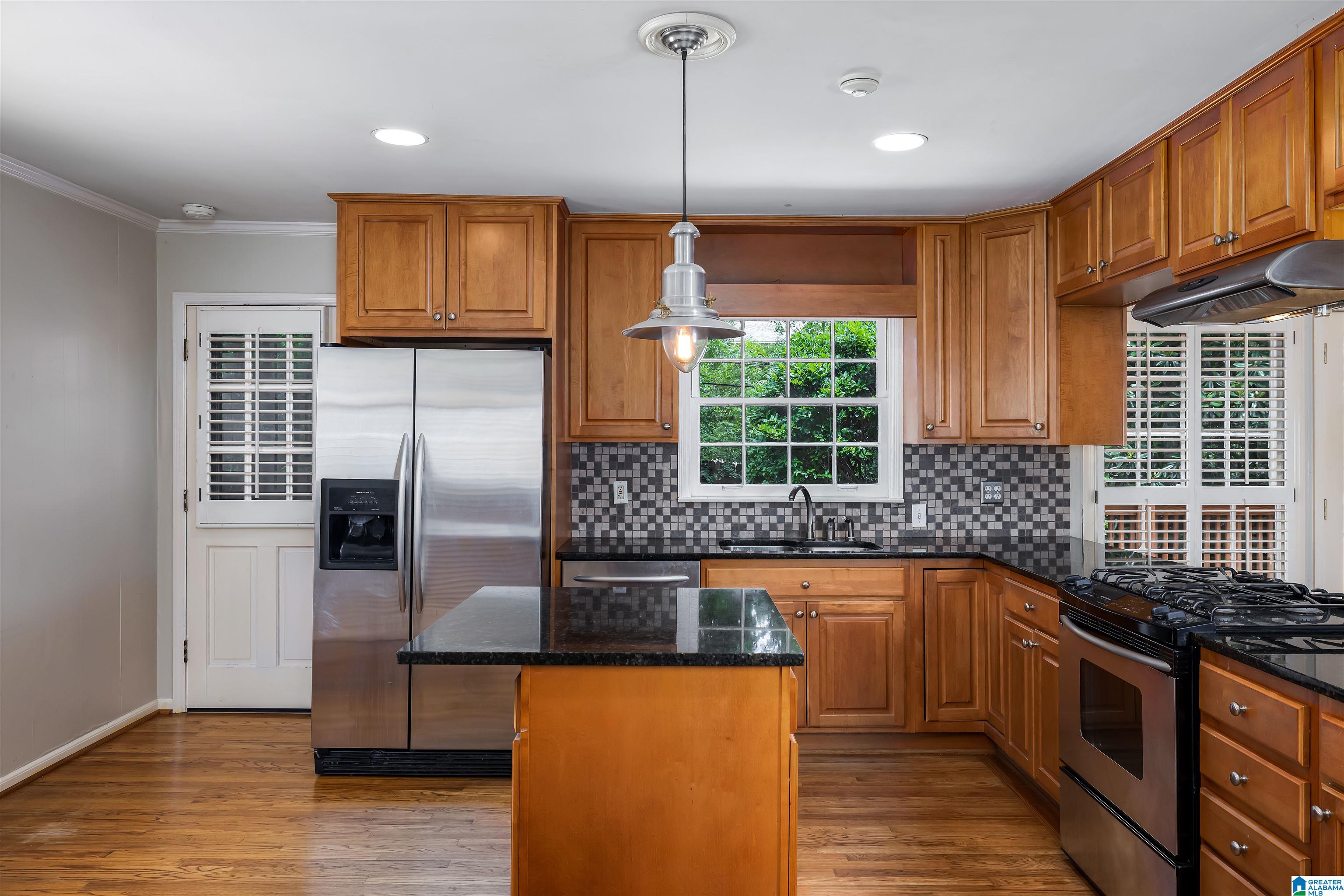 3837 Orleans Road Birmingham, AL 35243 - Photo 14 of 48