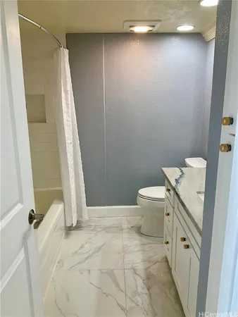 $3,800 | 68-121 Au Street, Unit 306, Waialua, HI 96791