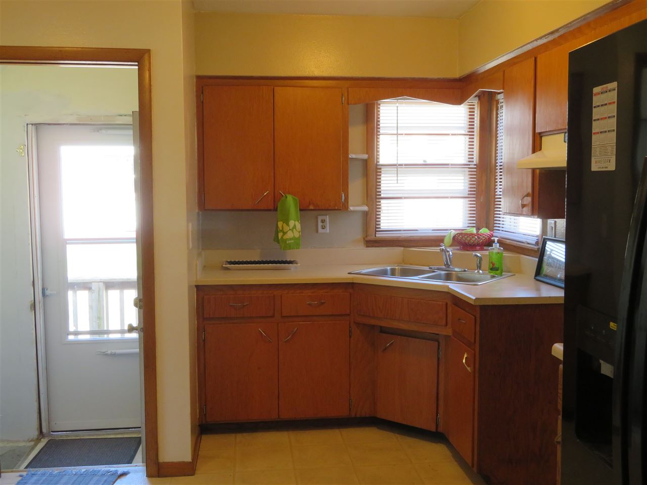 2203 La Porte Road Waterloo, IA 50702 - Photo 7 of 19 Gallery Image 7