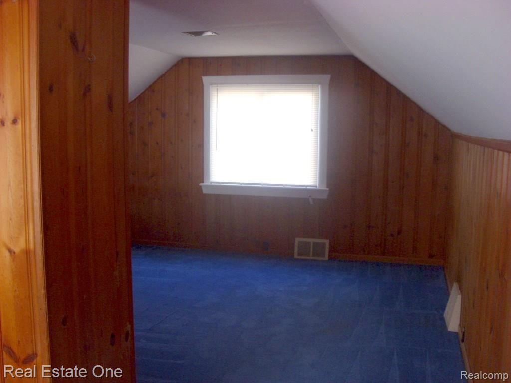 26596 Morley Street Inkster, MI 48141 - Photo 34 of 35 26596 Morley Master Bedroom 4.jpg