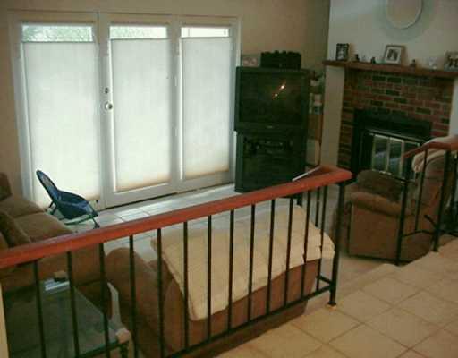 1202 Kenzie Road Pittsburgh, PA 15205 - Photo 2 of 7 Gallery Image 2