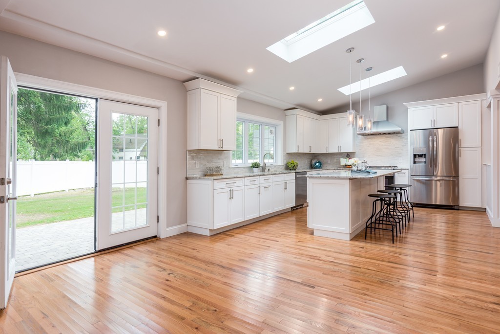 16 Braemore Road Natick, MA 01760 - Photo 6 of 16 Gallery Image 6