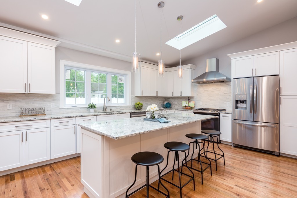 16 Braemore Road Natick, MA 01760 - Photo 7 of 16 Gallery Image 7