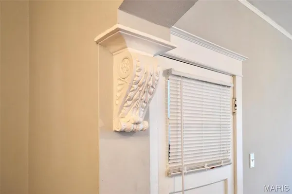 $1,000 | 4919 Murdoch Avenue, Unit 2W, St. Louis, MO 63109