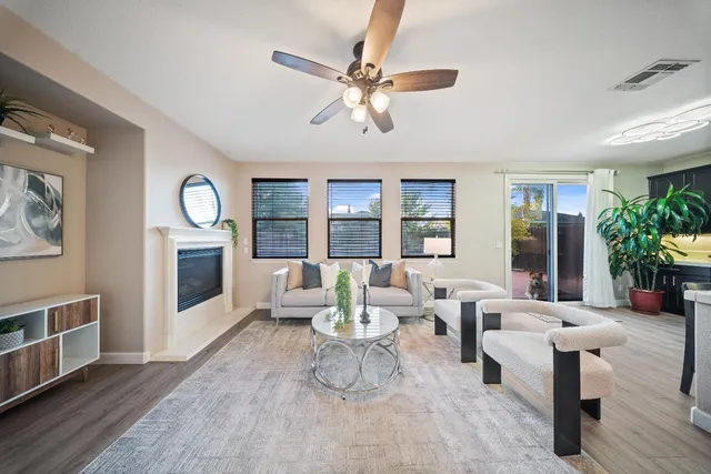 $688,000 | 10112 Nebbiolo Court, Elk Grove, CA 95624