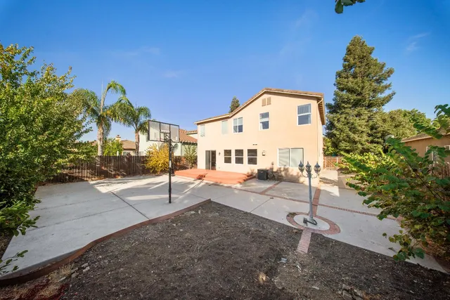 $688,000 | 10112 Nebbiolo Court, Elk Grove, CA 95624