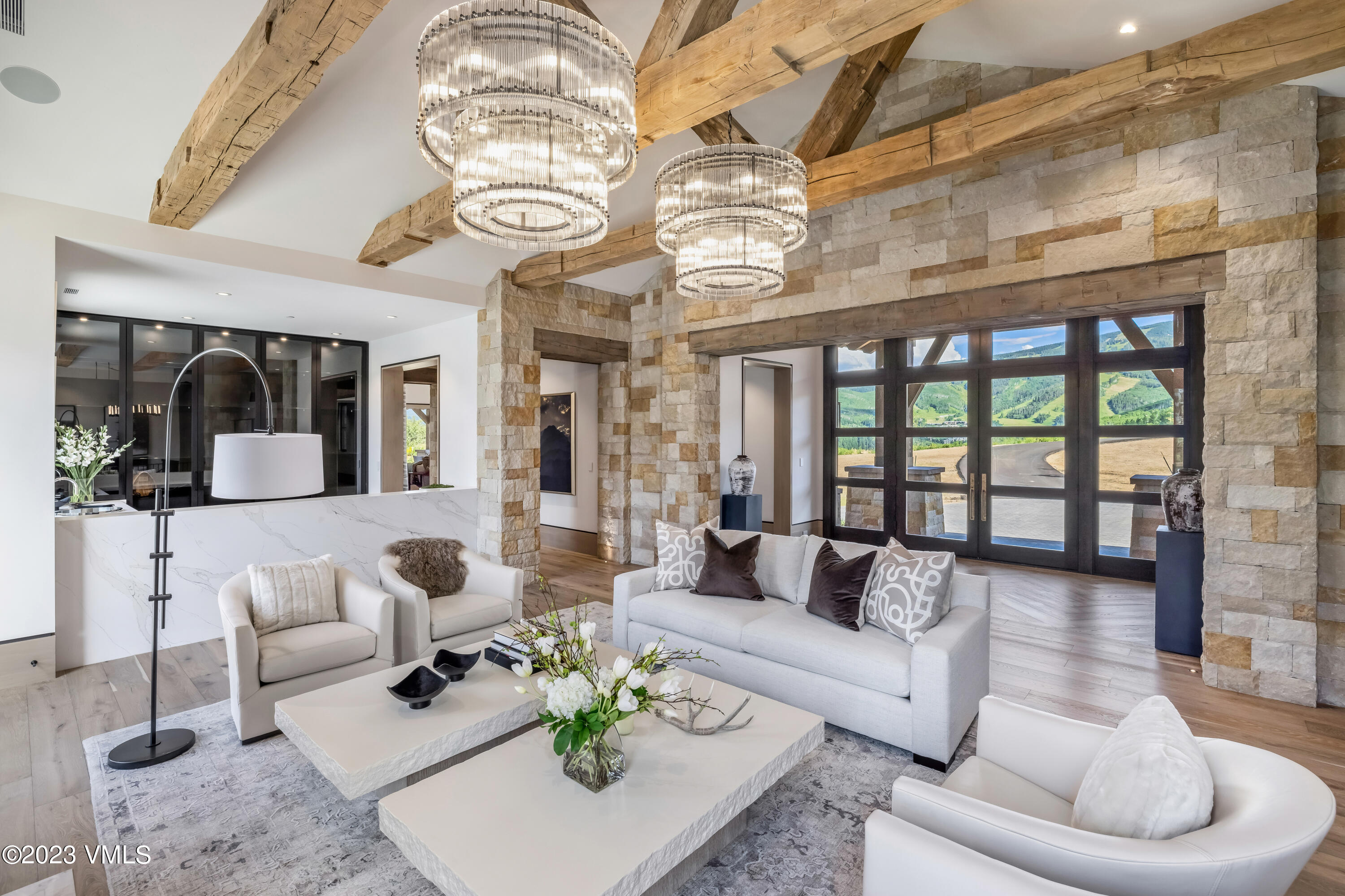 335 Elkhorn Avon, CO 81620 - Photo 6 of 73 335 Elkhorn 44