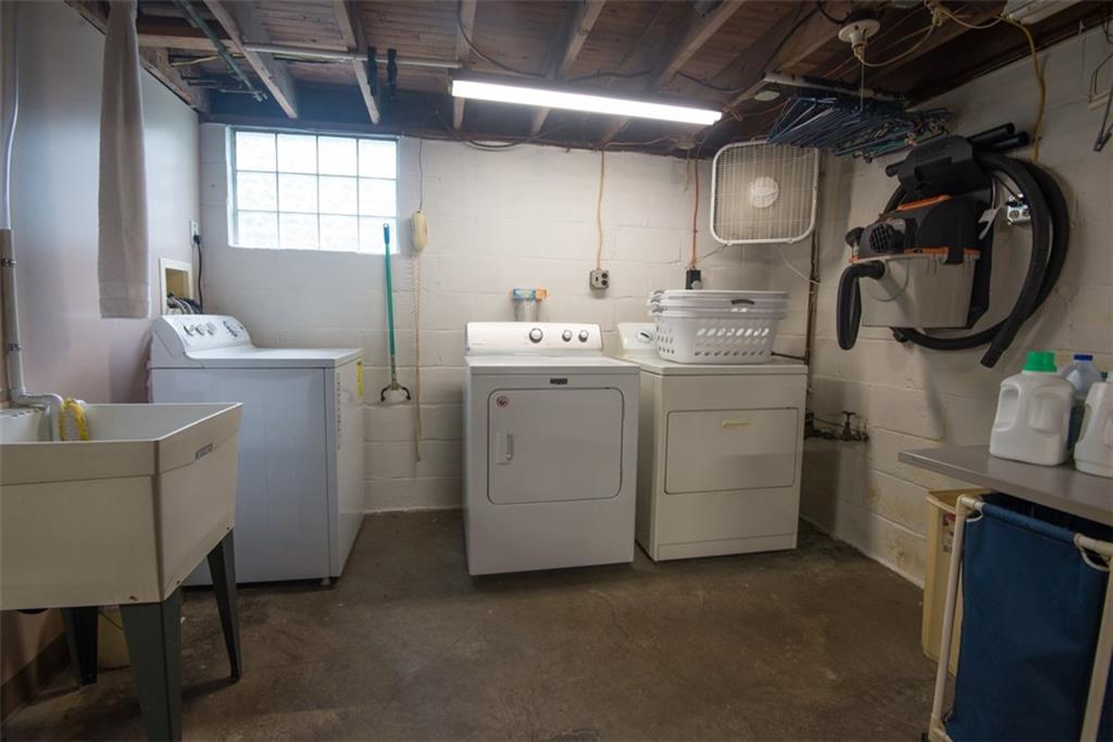 2919 Laketon Road Pittsburgh, PA 15235 - Photo 13 of 19 Large laundry room with deep laundry tub.