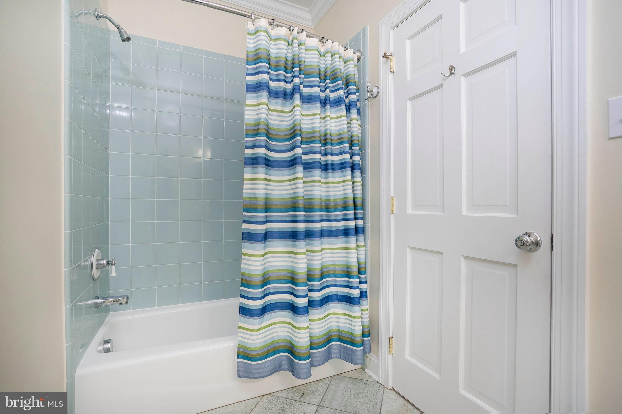 358 Ring Road Chadds Ford, PA 19317 - Photo 33 of 78 2nd floor full hall bath with tub shower