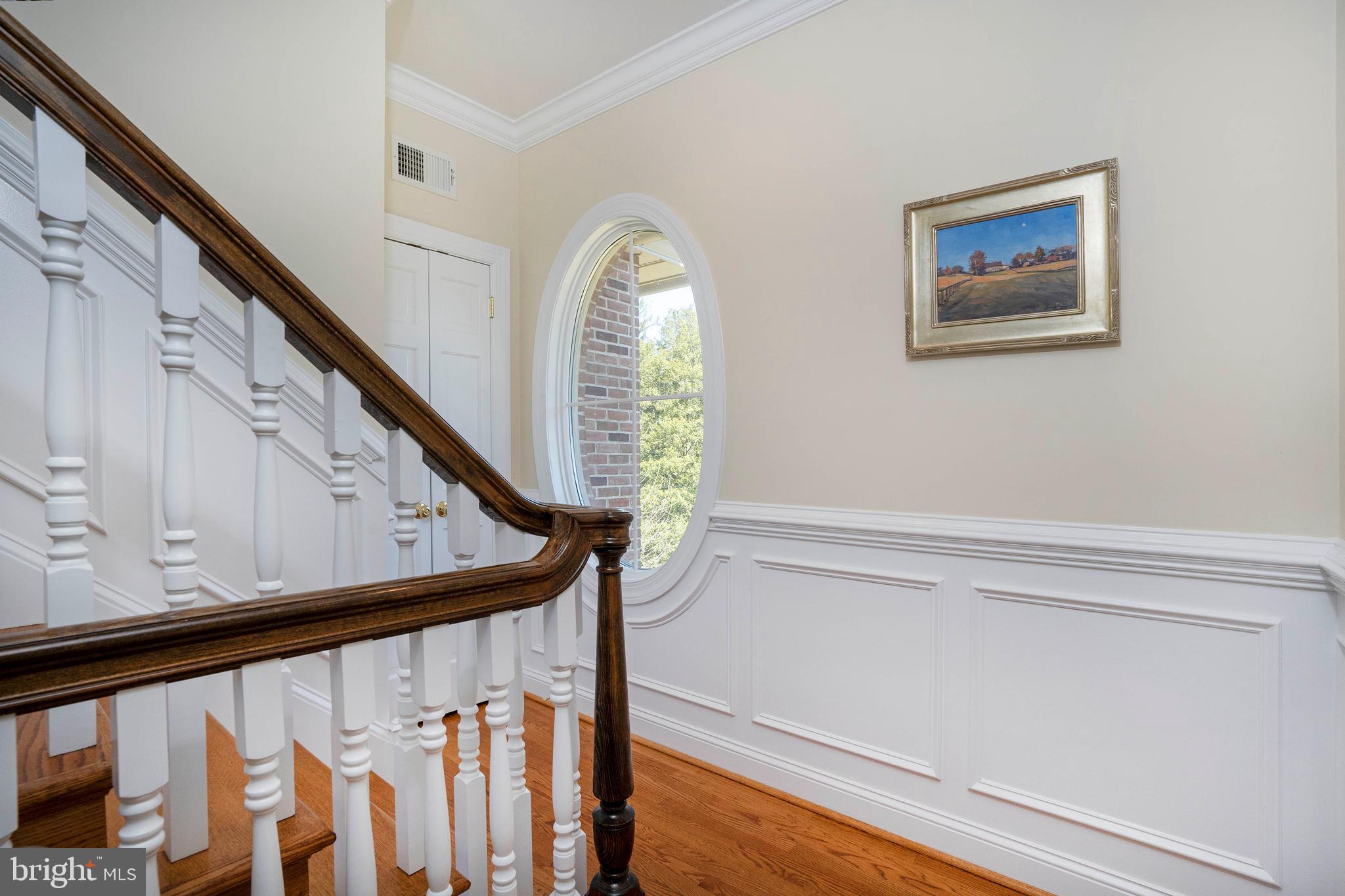 358 Ring Road Chadds Ford, PA 19317 - Photo 38 of 78 Hand rubbed shellac railings