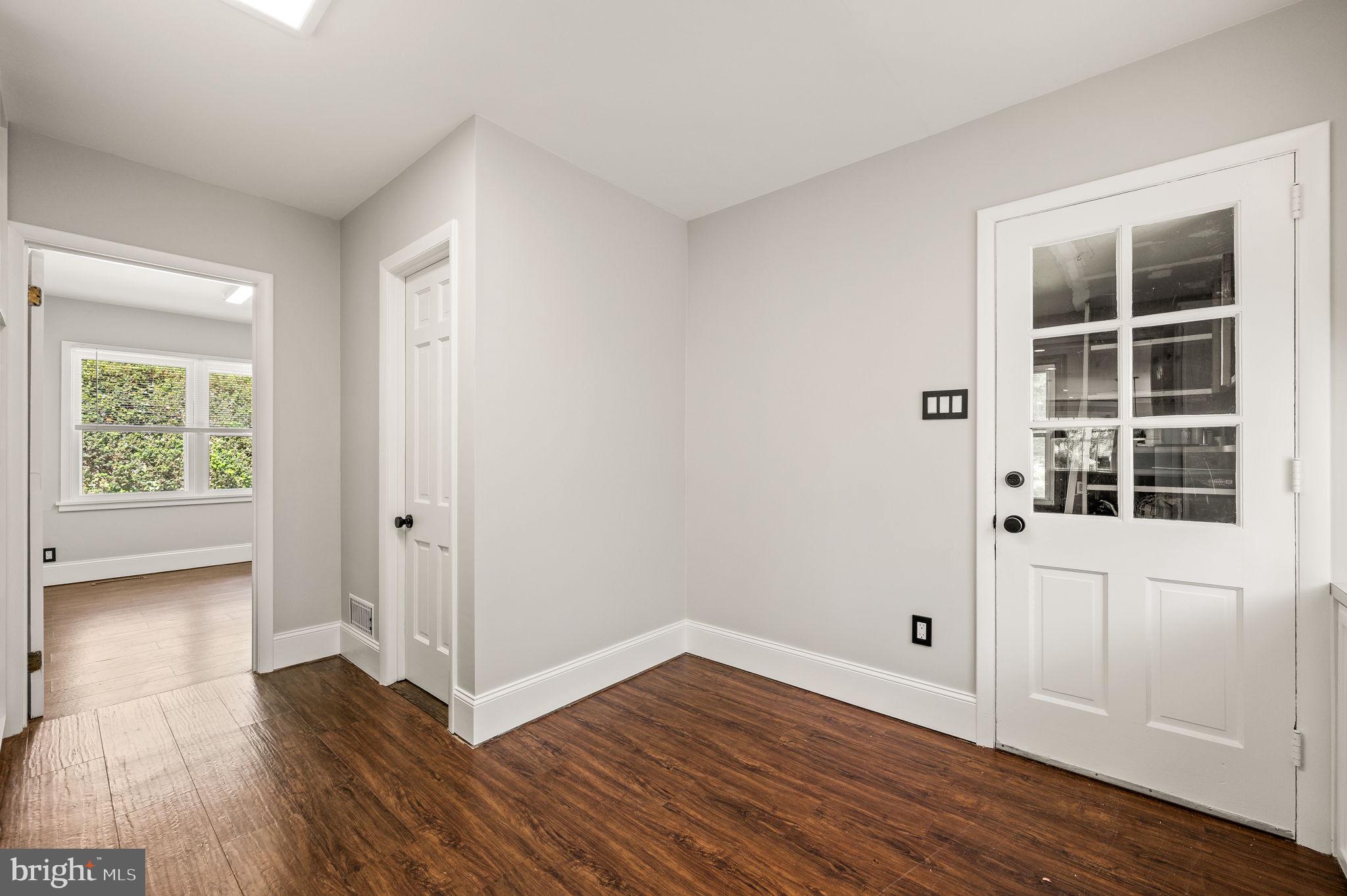 547 West Beechtree Lane Wayne, PA 19087 - Photo 20 of 51 a view of empty room with wooden floor and fan