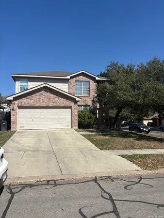 $2,000 | 16902 Graham Walk, San Antonio, TX 78247