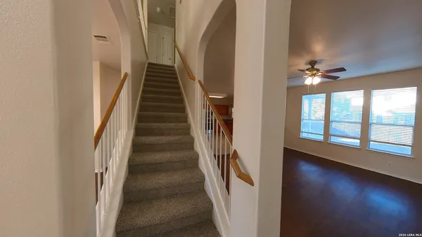 $2,000 | 16902 Graham Walk, San Antonio, TX 78247