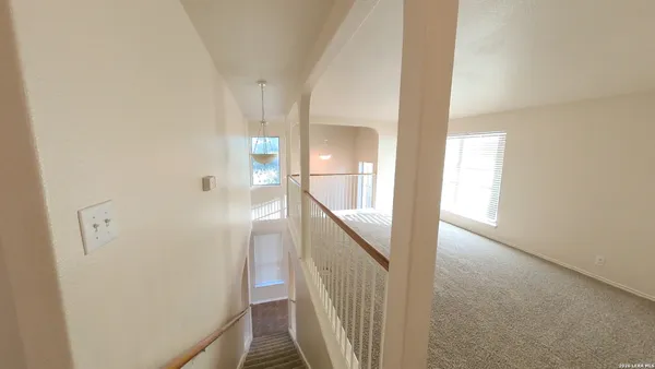 $2,000 | 16902 Graham Walk, San Antonio, TX 78247