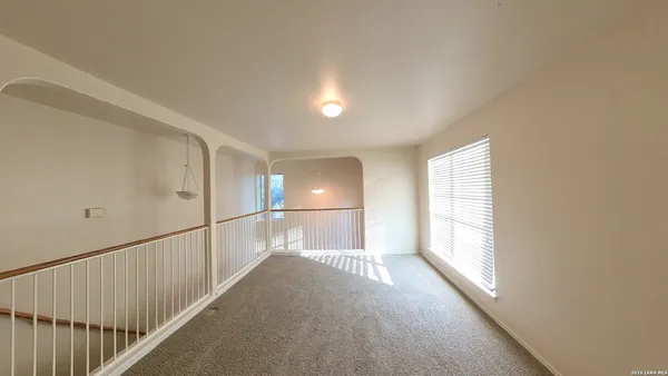 $2,000 | 16902 Graham Walk, San Antonio, TX 78247