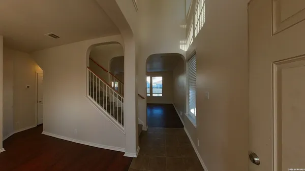 $2,000 | 16902 Graham Walk, San Antonio, TX 78247